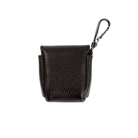 ✨ SOLD ✨ Bandolier Brand AirPod Leather Case - Picture 4 of 6